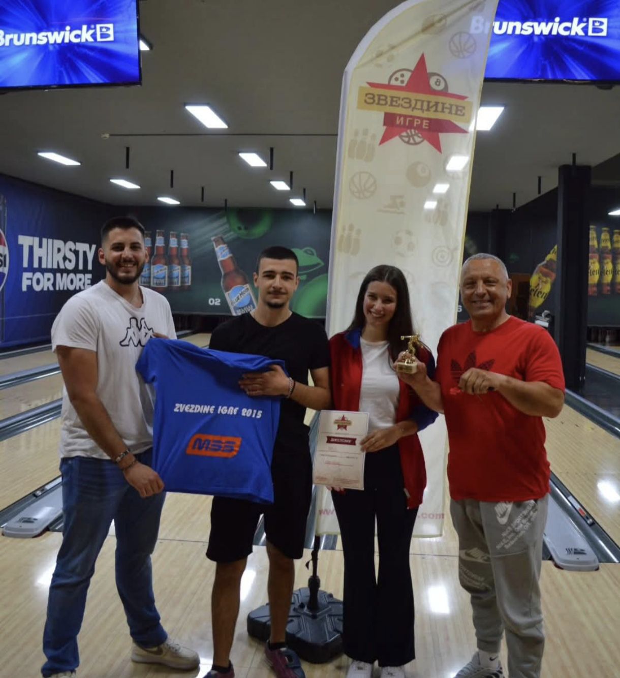 Kuglanje kao deo team buildinga - Zvezdine igre u Beogradu XX sezona